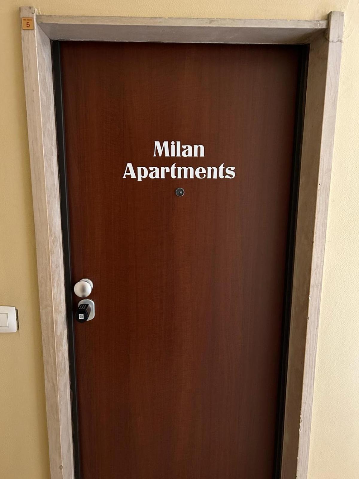 Modern Apartments Mm3 Afforifn Only 15 Min From Duomo Milano Exteriör bild